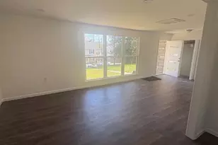 633 Coates St, Coatesville, PA 19320 - Photo 6