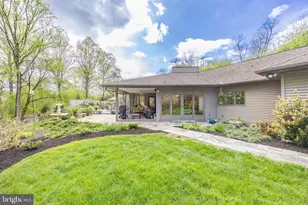 30 Celeste Ln, Coatesville, PA 19320 - Photo 8