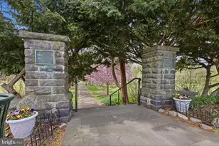 424 W Barnard St, West Chester, PA 19382 - Photo 24