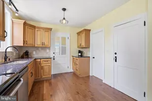 424 W Barnard St, West Chester, PA 19382 - Photo 10