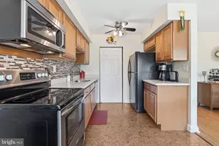 628 Lancaster Ct, Downingtown, PA 19335 - Photo 16