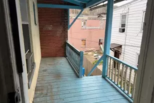 251 E Chestnut St, Coatesville, PA 19320 - Photo 2
