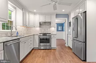 590 Watford Ln, Berwyn, PA 19312 - Photo 12