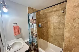 898 Woodlawn Ave, Phoenixville, PA 19460 - Photo 10