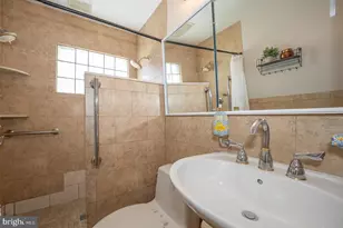 30 Midland Ave, Berwyn, PA 19312 - Photo 14