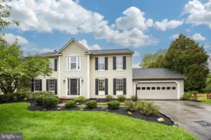 8 Balmoral Dr, Chadds Ford, PA 19317 - Photo 2