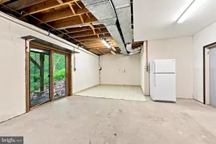 1672 Suzanne Dr, West Chester, PA 19380 - Photo 32