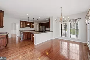 8 Deerfield Dr, Malvern, PA 19355 - Photo 14