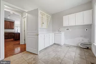 8 Deerfield Dr, Malvern, PA 19355 - Photo 20