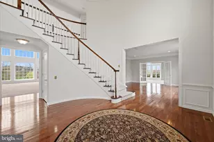 8 Deerfield Dr, Malvern, PA 19355 - Photo 4