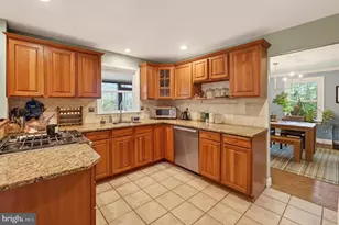 21 Pine Dr, Chester Springs, PA 19425 - Photo 6