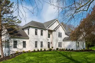 290 Dressage Ct, West Chester, PA 19382 - Photo 4