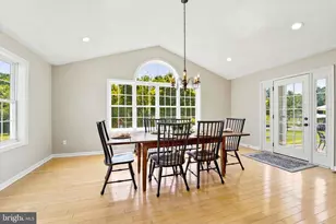 205 Maplewood Dr, Phoenixville, PA 19460 - Photo 12