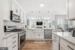 221 Cambridge Cir, Kennett Square, PA 19348 - Photo 2