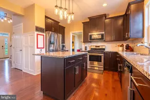 605 Clarks Ln, West Chester, PA 19382 - Photo 6