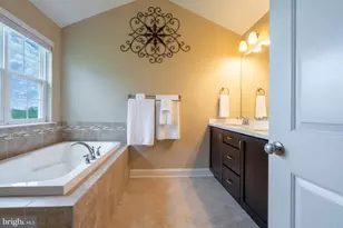605 Clarks Ln, West Chester, PA 19382 - Photo 26