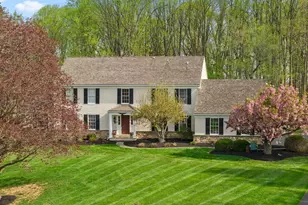 132 Three Ponds Ln, Malvern, PA 19355 - Photo 2