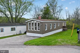 122 Penn Dr, Coatesville, PA 19320 - Photo 4
