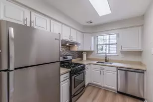 910 Railway Square, West Chester, PA 19380 - Photo 10