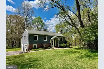 1424 Oakwood Road, Coatesville, PA 19320 - Photo 2