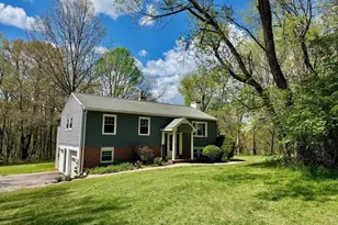 1424 Oakwood Rd, Coatesville, PA 19320 - Photo 2
