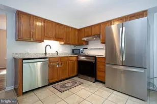 101 Clearfield Ln, Coatesville, PA 19320 - Photo 10