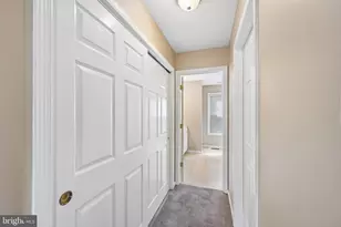 404 Country Edge Cir, Downingtown, PA 19335 - Photo 18