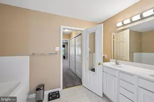 404 Country Edge Cir, Downingtown, PA 19335 - Photo 20