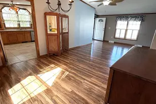 548 Conestoga Dr, Coatesville, PA 19320 - Photo 10