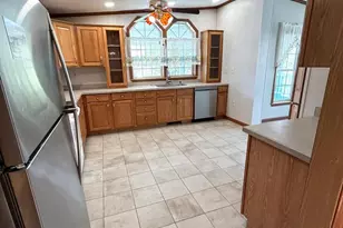 548 Conestoga Dr, Coatesville, PA 19320 - Photo 14