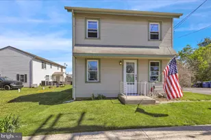 451 James St, Honey Brook, PA 19344 - Photo 4