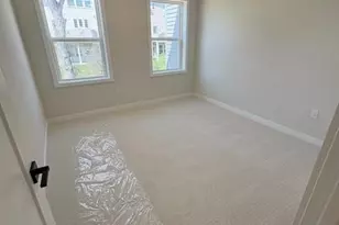 44 Grayson Ln, Downingtown, PA 19335 - Photo 4