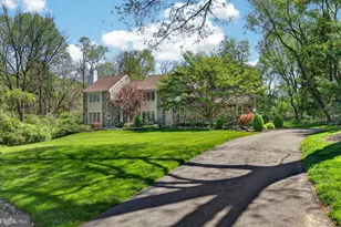 1675 Waterglen Dr, West Chester, PA 19382 - Photo 2