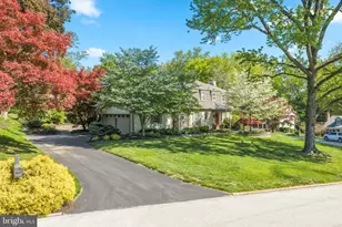 977 Ivycroft Rd, Wayne, PA 19087 - Photo 2