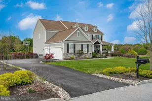 425 Mercer Dr, Downingtown, PA 19335 - Photo 2