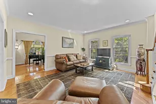 120 Pembrooke Cir, Phoenixville, PA 19460 - Photo 16