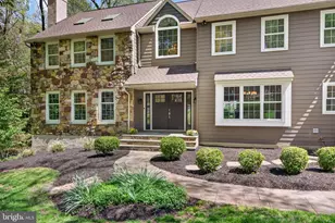 1207 Tullamore Cir, Chester Springs, PA 19425 - Photo 2