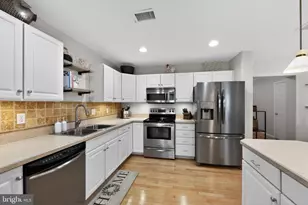 125 Red Oak Ct, Honey Brook, PA 19344 - Photo 6