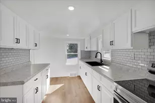 40 W Birch St, Coatesville, PA 19320 - Photo 16