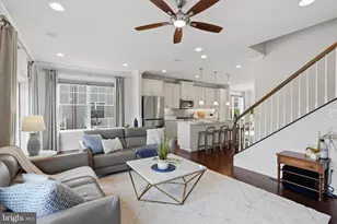 101 Agnes Grace Ln, Wayne, PA 19087 - Photo 8