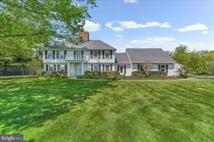 701 Pheasant Run, Kennett Square, PA 19348 - Photo 2