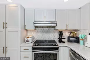 703 Mountainview Dr, Chesterbrook, PA 19087 - Photo 8