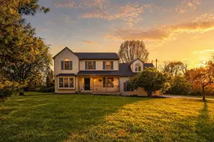 68 Lauren Ln, Coatesville, PA 19320 - Photo 2