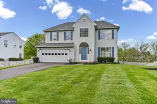 212 Sheffield Ln, Oxford, PA 19363 - Photo 2