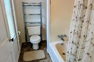 1988 Valley Rd, Coatesville, PA 19320 - Photo 10