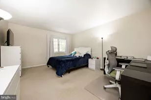32 Cabot Ct, Chesterbrook, PA 19087 - Photo 14