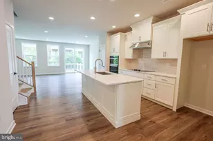 42 Grayson Ln, Downingtown, PA 19335 - Photo 10
