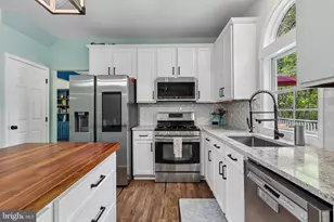 5025 Deer Dr, Downingtown, PA 19335 - Photo 12