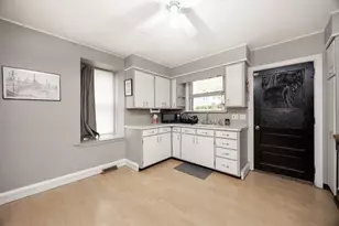 314 New St, Spring City, PA 19475 - Photo 6