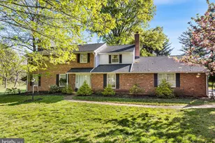 1297 Old Eagle School Rd, Wayne, PA 19087 - Photo 2